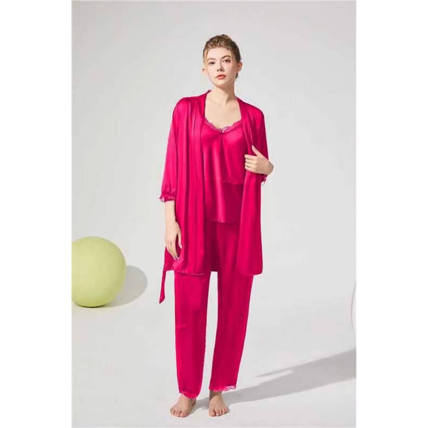 SET 3 Piese pijamale din satin, cu dantela, pantalon lung - Ciclam Seturi produse