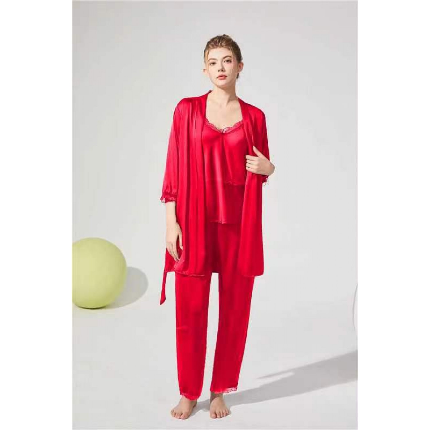 SET 3 Piese pijamale din satin, cu dantela, pantalon lung - Rosu Seturi produse