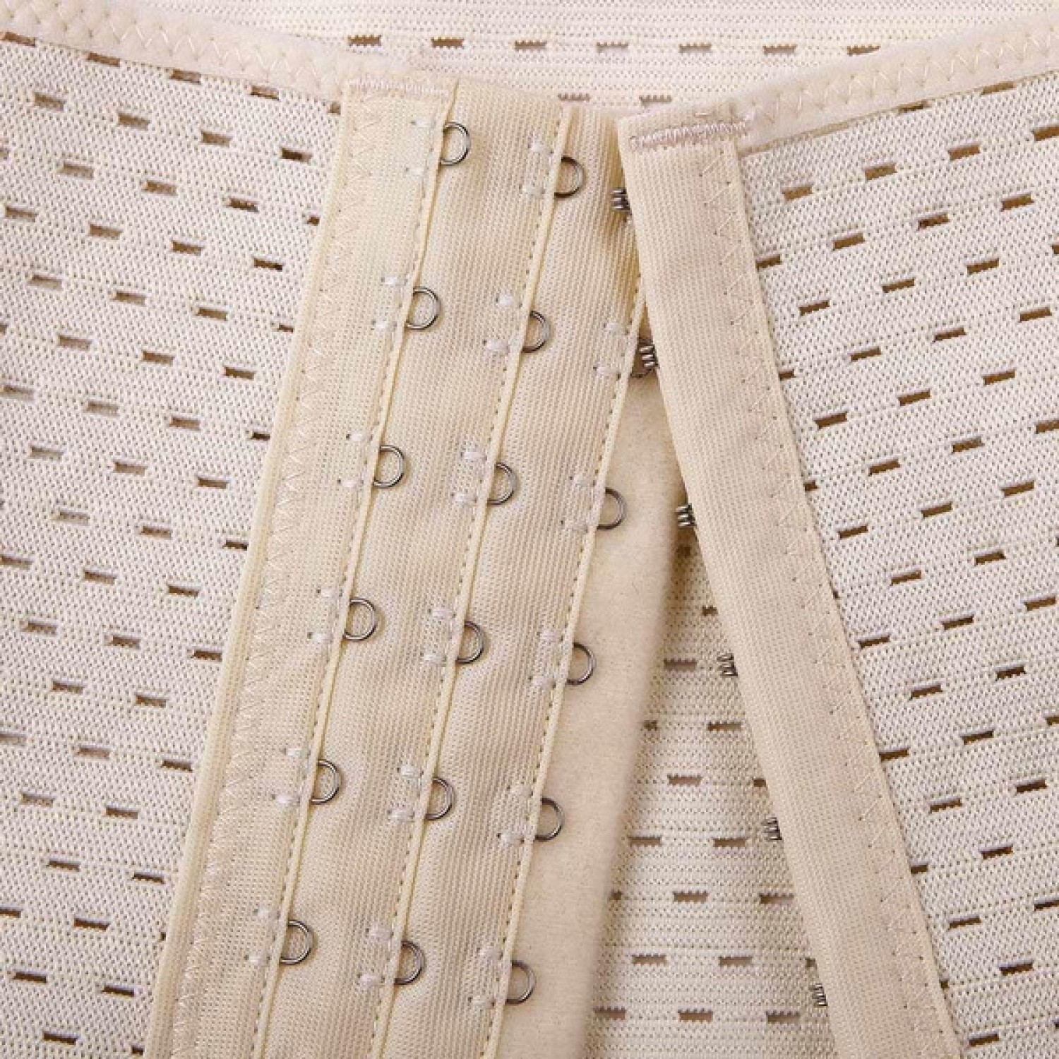 SET: Centura cu prindere mos si baba + Sutien autoadeziv cu snur si efect de push up Seturi produse