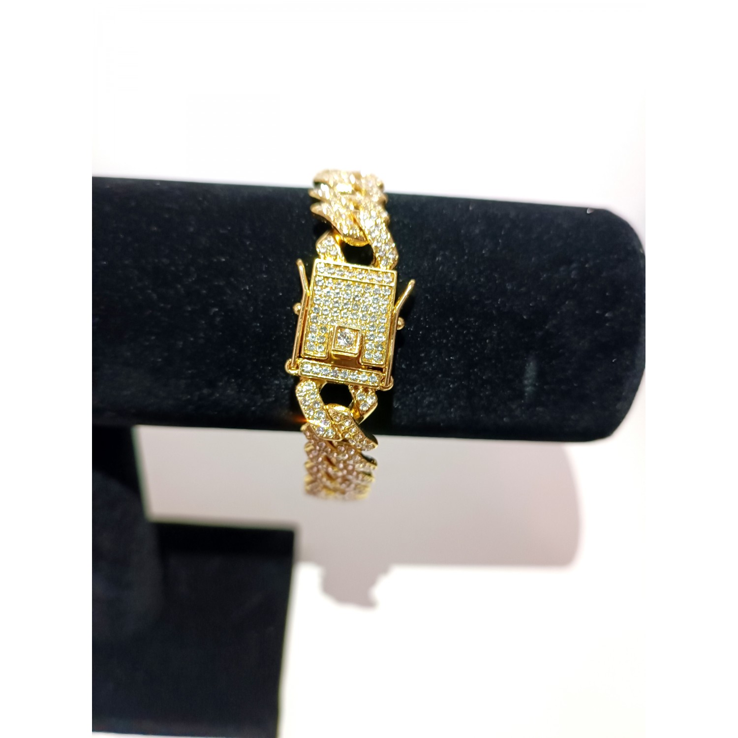 Bratara aurie Tropez, cu inchizatoare cu pietre Bijuterii & Accesorii