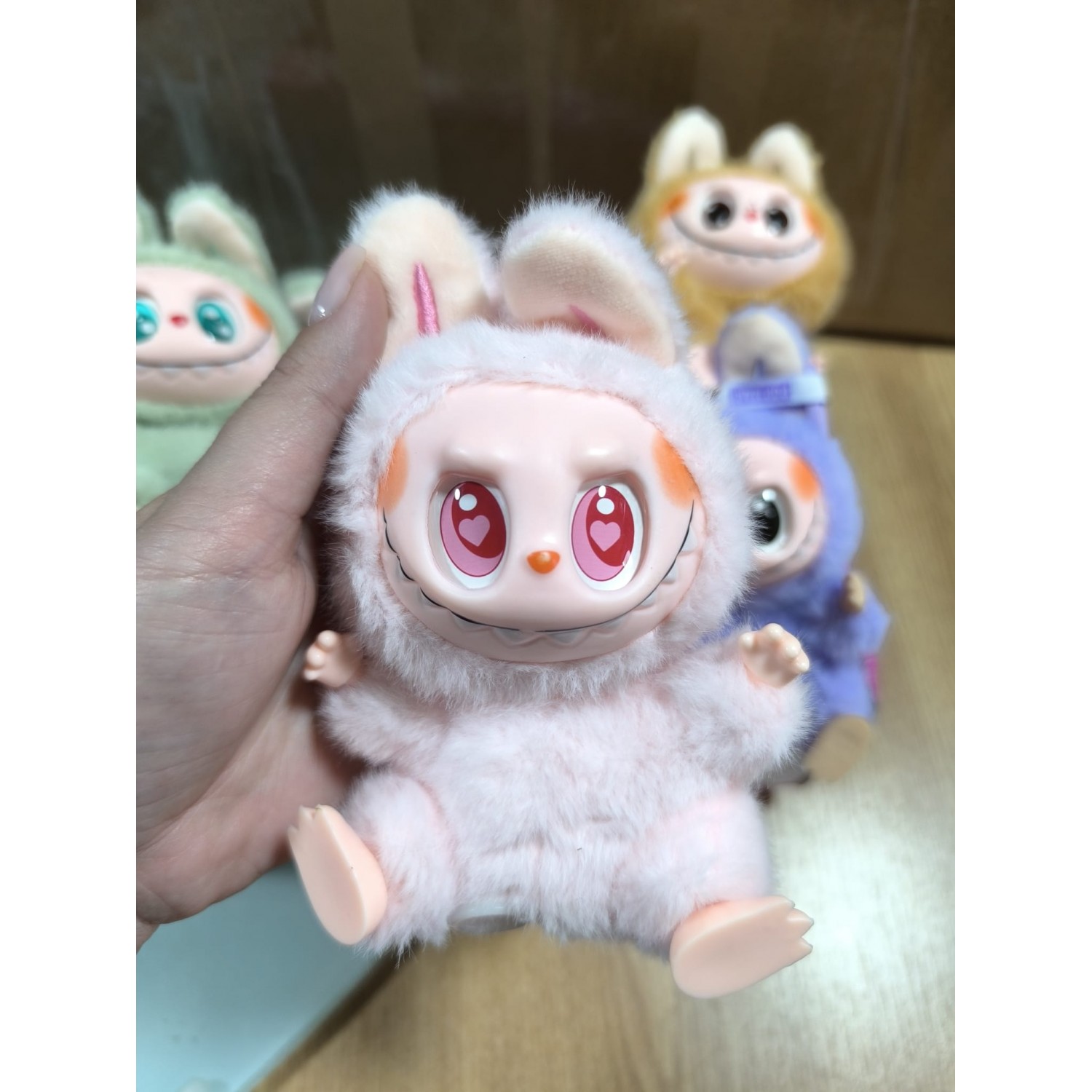 Breloc Jucarie Labubu 15 cm, cu coada rotativa Jocuri si jucarii pentru copii